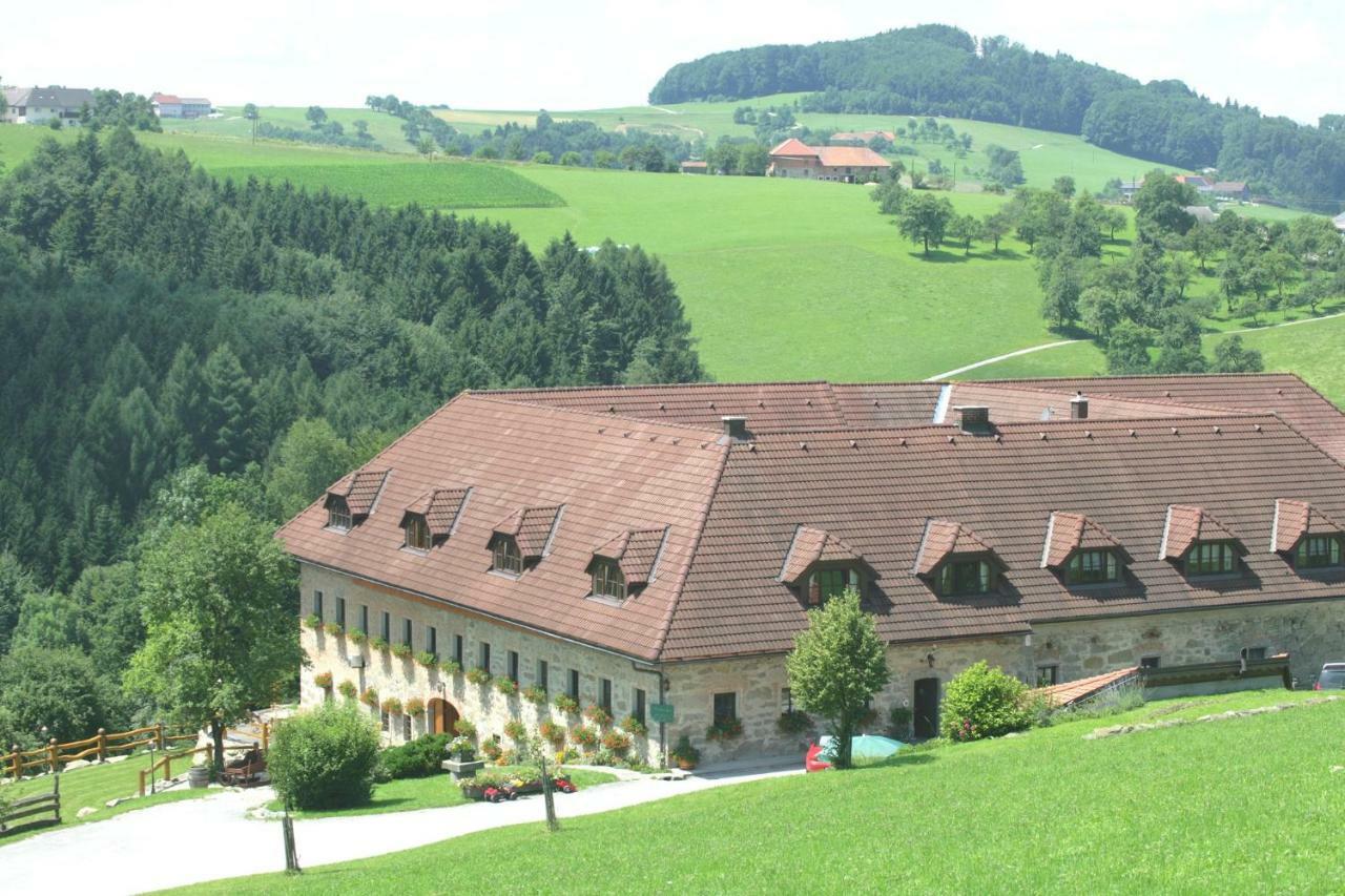 Вилла Dorferhof Weistrach Экстерьер фото